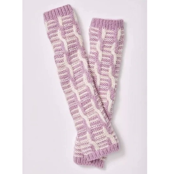 Free People Mariella Chunky Arm Warmers Pink/Cream Combo - Picture 2 of 7